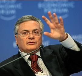 Moisés Naím.