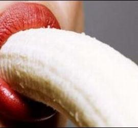 Sexo, erotismo, fruta, vicio y pasión.