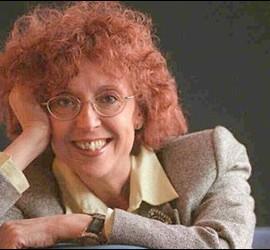 Maruja Torres.