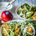 Ensalada verde Waldorf con manzanas Marlene, un plato muy apetecible para este verano