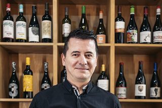 Las 100 uvas de Uskar que te llevan de viaje... &iquest;Cu&aacute;ntas crees haber probado?
