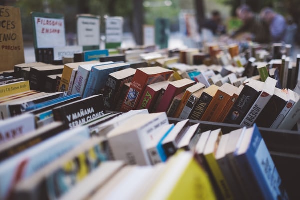 Claves para disfrutar de manera sostenible de tus libros favoritos en el D&iacute;a del Libro, gracias a la suscripci&oacute;n