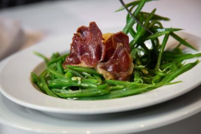 Casa Maravillas: platos verdes, platos de verano