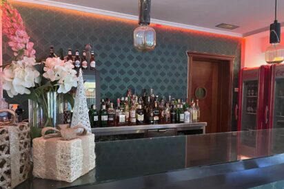 Las Medias de Rita, la cocteler&iacute;a m&aacute;s canalla donde vivir tu propia pel&iacute;cula