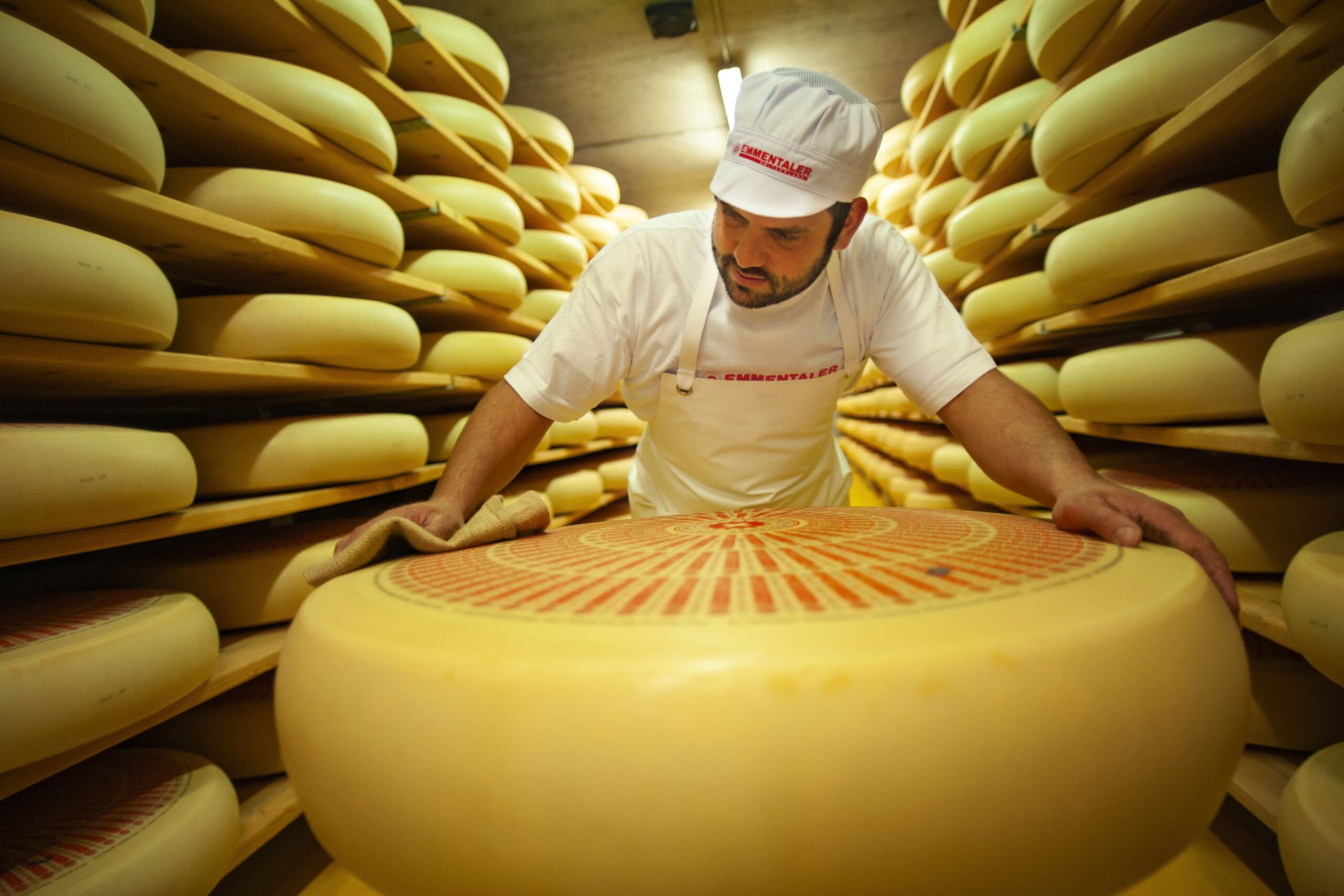 Quince curiosidades en torno a los quesos de Suiza que le sorprender&aacute;n