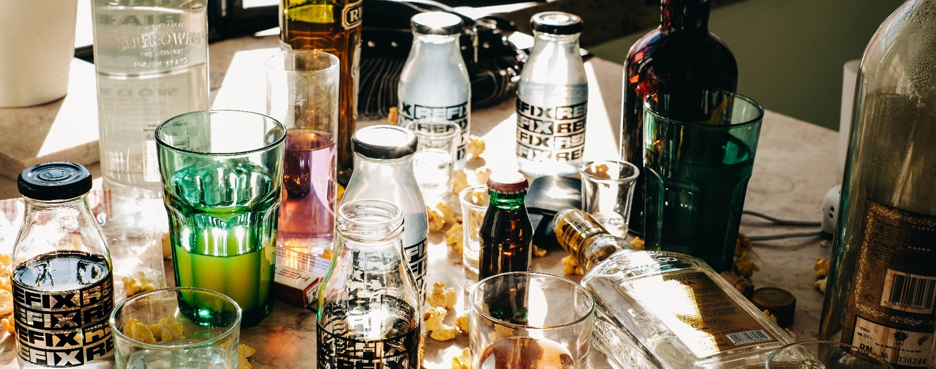 La bebida salada que necesitas para sobrevivir a bodas y festivales se llama Refix