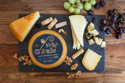 El queso Palo Santo do Cami&ntilde;o, reconocido como uno de los mejores del mundo por los &ldquo;World Cheese Award&rdquo;, los &Oacute;scars de los quesos