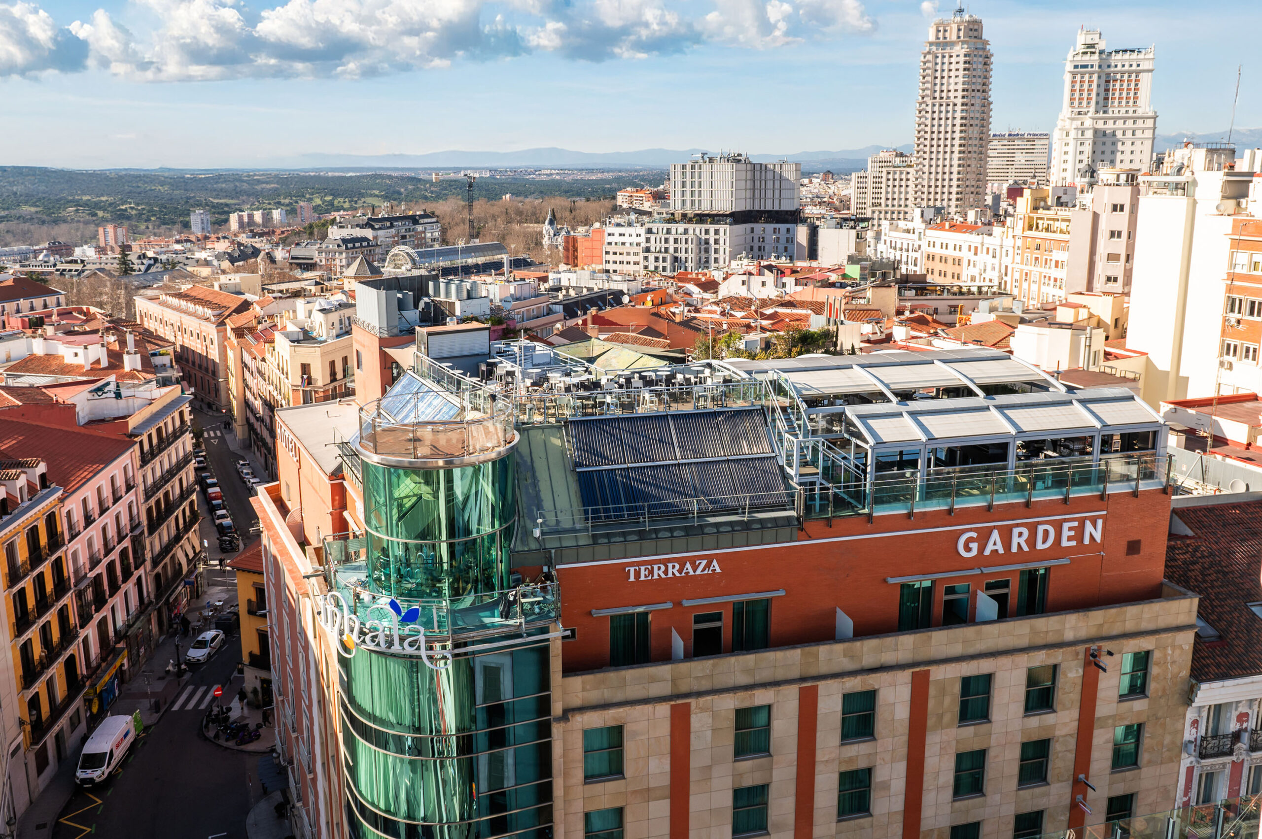 Inhala Terraza: el cambio hacia la sostenibilidad de la, hasta ahora, Terraza del Santo Domingo