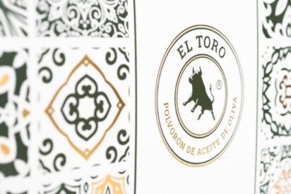 Dulces Galicia presenta su nuevo Polvorón El Toro de AOVE