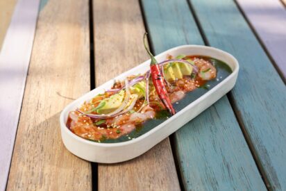 As&iacute; es el restaurante Cantina o96: un Mediterr&aacute;neo contempor&aacute;neo frente a la Bah&iacute;a de Pollen&ccedil;a