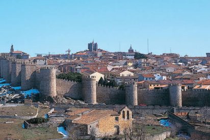 Seguidillas de "En &Aacute;vila, mis ojos" (A Claudio S&aacute;nchez Albornoz, historiador y maestro de castellan&iacute;a)