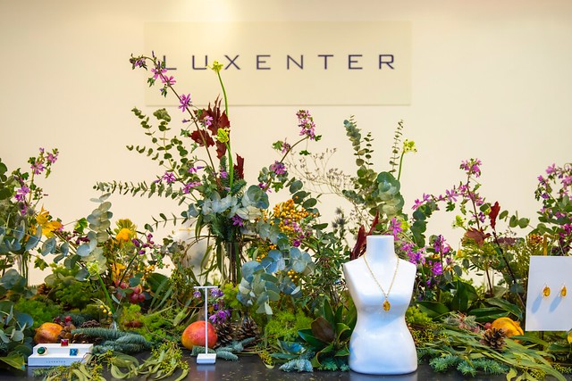 Luxenter sekete carmen lomana