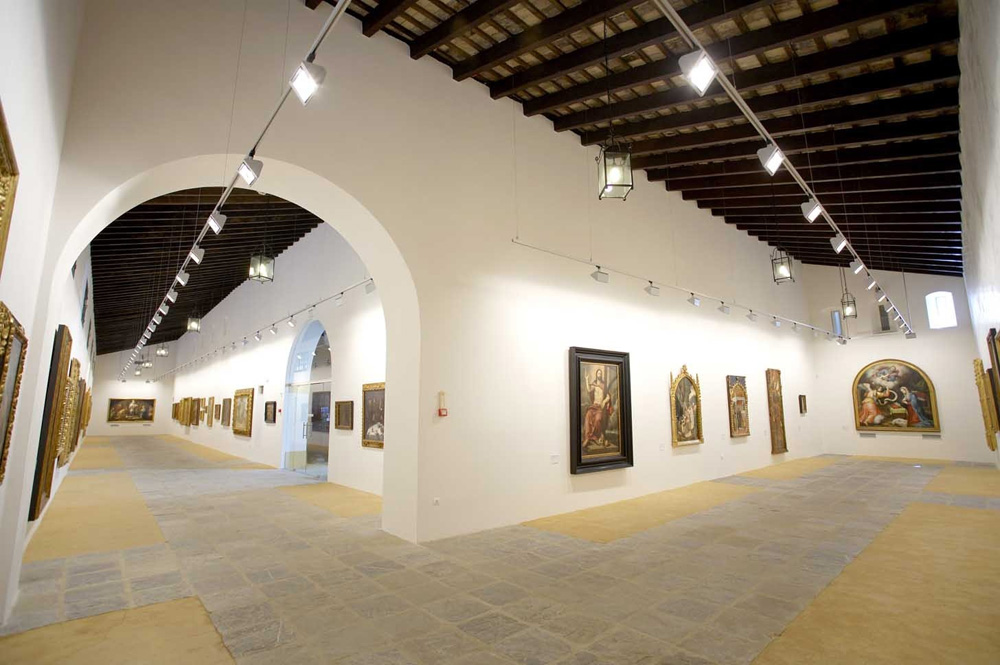 Bodegas Tradicion pinacoteca