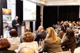 Islas J&oacute;nicas Presentaci&oacute;n