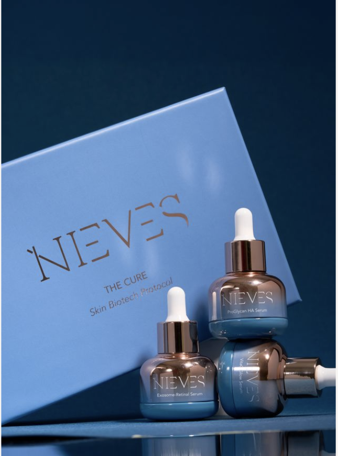 Nieves Álvarez The Cure