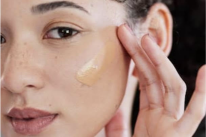 POOM Glow Skin Tint Serum