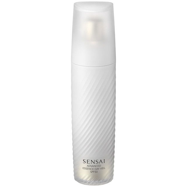 Sensai essence dail