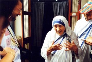 Un sacerdote indio asegura que ya se ha producido el milagro para la canonizaci&oacute;n de la Madre Teresa de Calcuta