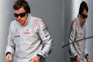 Honda niega su inter&eacute;s por Fernando Alonso
