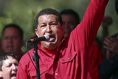 El Gorila Rojo llama a consultas a su embajador en Colombia