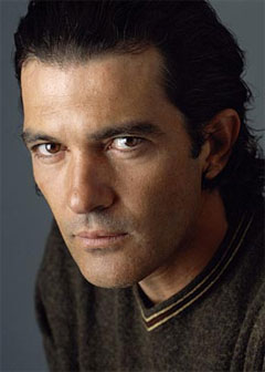 Antonio Banderas: "Hollywood es una f&aacute;brica que necesita carne fresca"