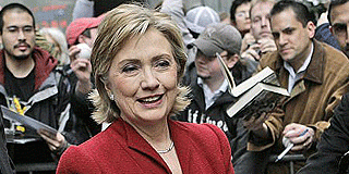 Hillary Clinton lidera la carrera dem&oacute;crata hacia la presidencia