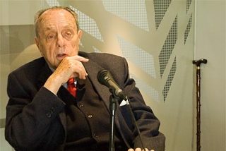Manuel Fraga: "Si un Gobierno no ha superado resentimientos personales la situaci&oacute;n es preocupante"