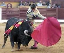 El Juli y Castella empatan a tres orejas