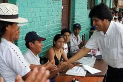 Morales acusa a Bush de nacionalizar la quiebra financiera para salvar a ricos
