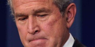 George W Bush presente en el homenaje al difunto expresidente surcoreano Roh