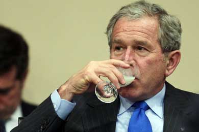 Bush retira el indulto anunciado un d&iacute;a antes a un condenado por fraude