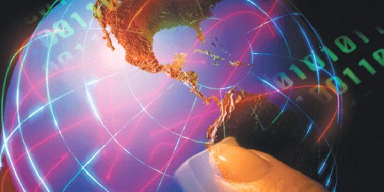 El sector inmobiliario le planta cara a la crisis publicit&aacute;ndose en la red