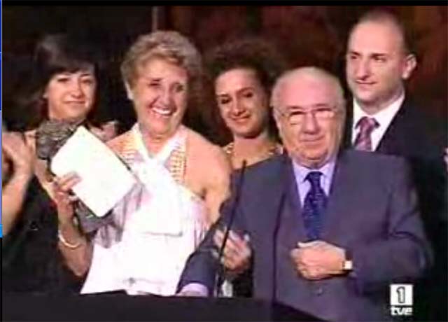 Alfredo, qu&eacute; mal rato hiciste pasar a tu mujer Maite y a tus hijos Idoia, Alfredico y Ainhoa