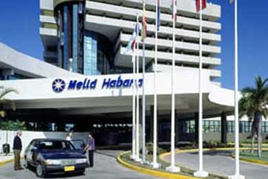 Los cubanos ya pueden hospedarse en hoteles de lujo en Cuba