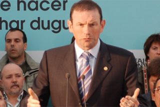 Zapatero intenta frenar el refer&eacute;ndum de secesi&oacute;n de Ibarretxe con un nuevo Estatuto