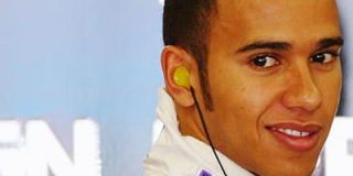 Hamilton promete "guerra" en Bahrein