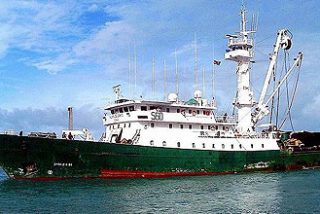 Los piratas sueltan a los 26 marineros tras cobrar un rescate de 1.200.000 d&oacute;lares