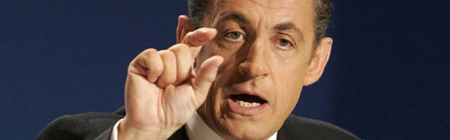 Sarkozy afirma que es necesario "reconfigurar el capitalismo"