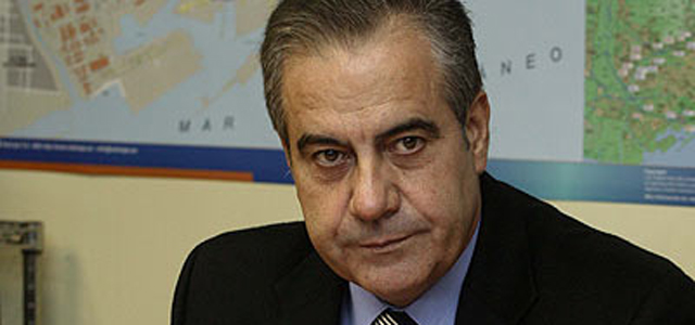 Ministro Corbacho: "Va a continuar la destrucci&oacute;n de empleo"