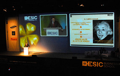Hoy es Marketing 2.008. ESIC desvela con gran &eacute;xito las nuevas claves del Marketing