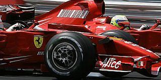 M&oacute;naco se ti&ntilde;e de rojo