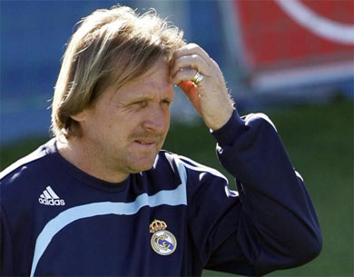 Schuster: "Un fichaje espectacular podr&iacute;a ser el de Cristiano Ronaldo"