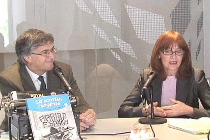 Concha Tejedor y Nemesio Rodr&iacute;guez: "En la agencia de noticias, 20 segundos te separan de la gloria"
