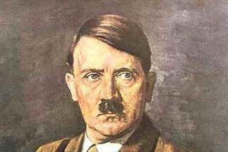 Se confirma que Adolf Hitler ten&iacute;a un solo test&iacute;culo