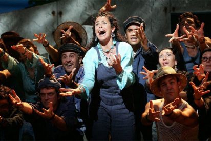 'Gold' de ABBA vuelve al 'número 1' británico, 16 años después