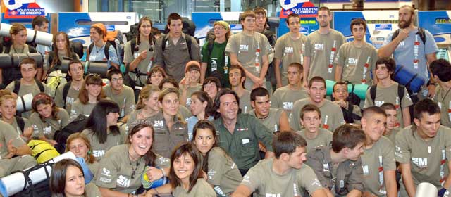 Expedici&oacute;n "Madrid Rumbo al Sur" inicia traves&iacute;a