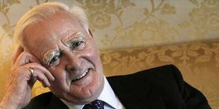 John Le Carr&eacute; tuvo la tentaci&oacute;n de pasarse a la URSS cuando era esp&iacute;a