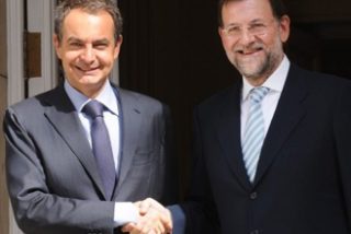 La crisis econ&oacute;mica deja al PSOE al alcance del PP, que ya roza el empate