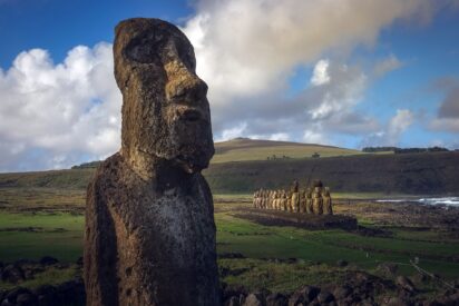 La misteriosa red de t&uacute;neles de la Isla de Pascua