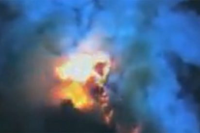 Impresionante erupci&oacute;n volc&aacute;nica a 1.000 metros bajo el mar